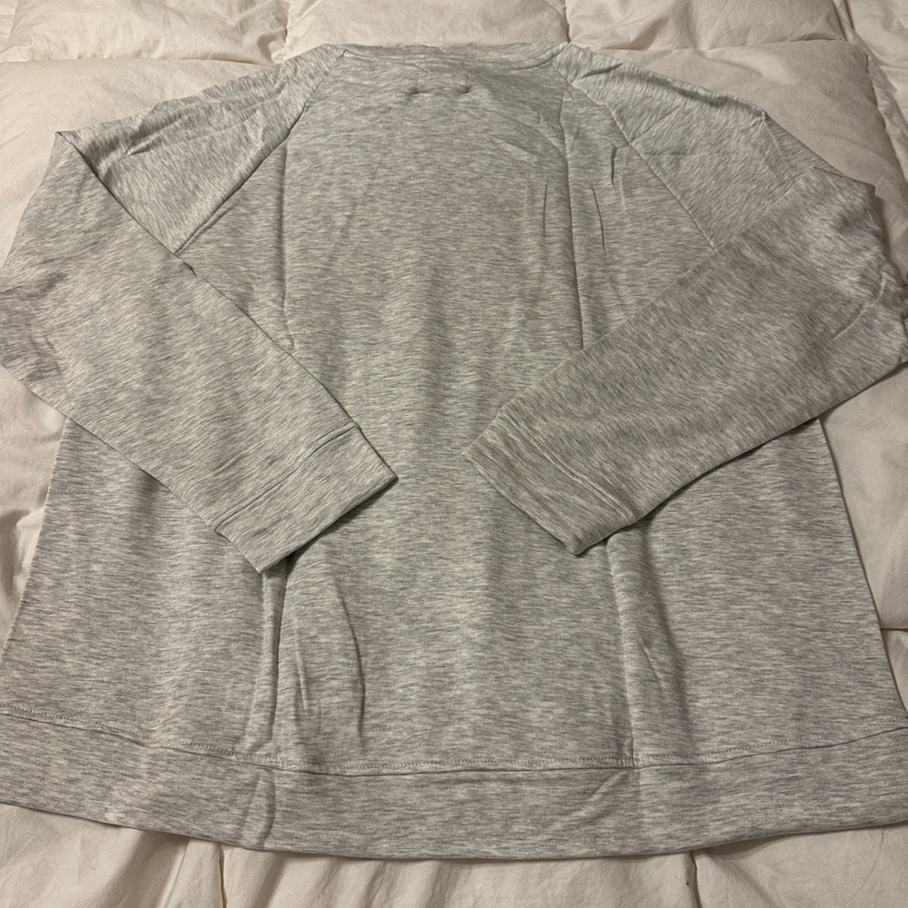 Lou & Grey Signature Plush Gray Long Sleeve Sweatshirt - NWT - Size XL - Picture 4 of 9